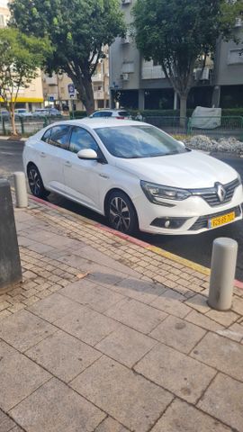 רנו מגאן