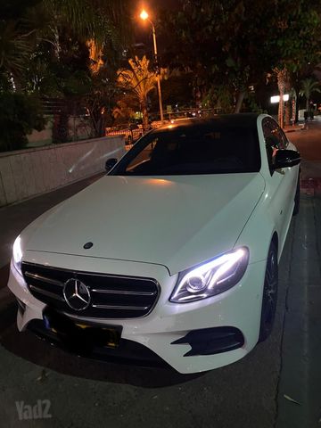 מודעת רכב מרצדס-בנץ E-class