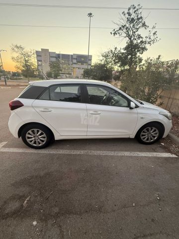 יונדאי i20