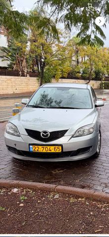 מודעת רכב מאזדה 3