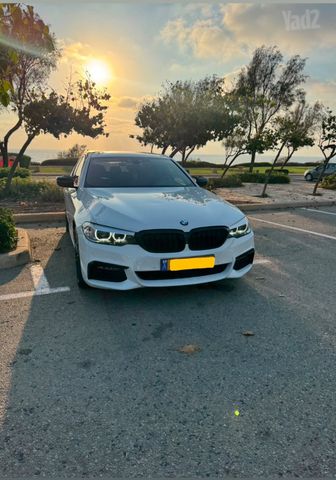 מודעת רכב ב מ וו סדרה 5