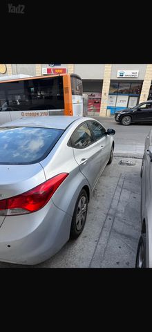 יונדאי I35