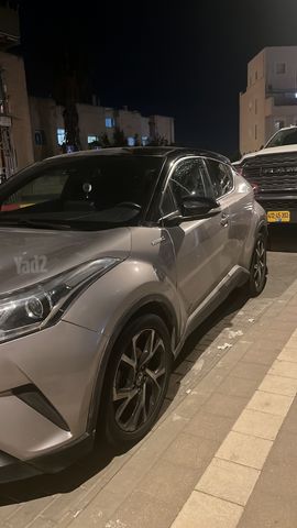 טויוטה C-HR