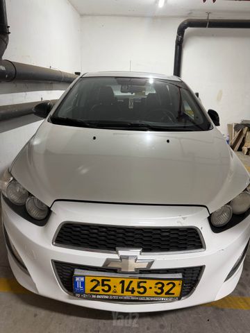 מודעת רכב שברולט סוניק