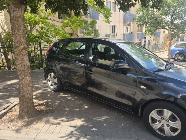 יונדאי i30