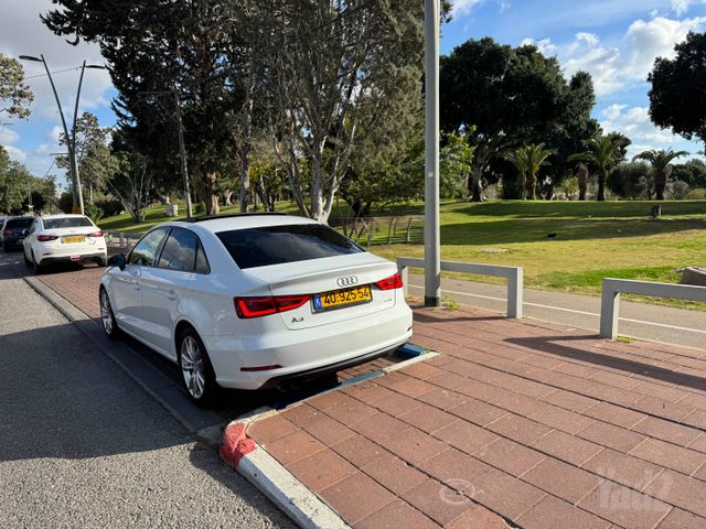 אאודי A3