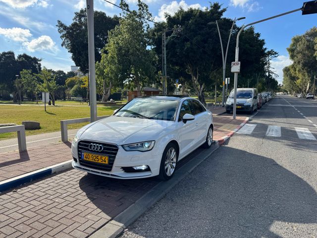 אאודי A3