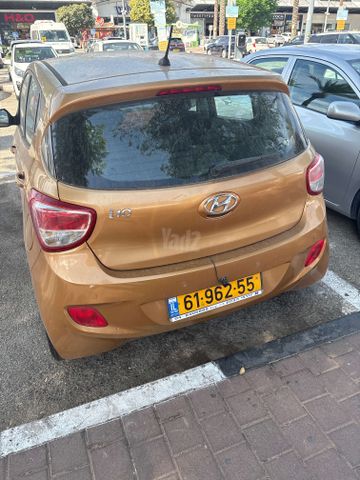 יונדאי i10