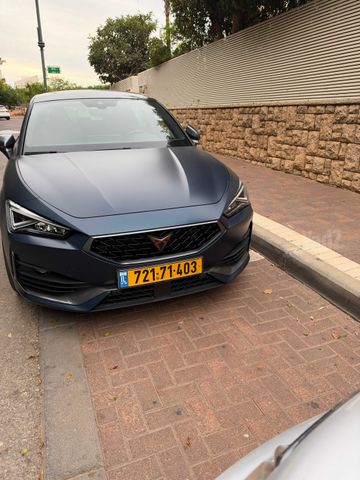 קופרה לאון