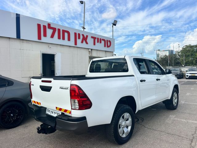 טויוטה היילקס
