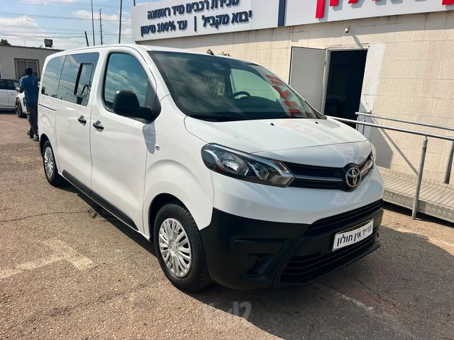 מודעת רכב טויוטה פרואייס