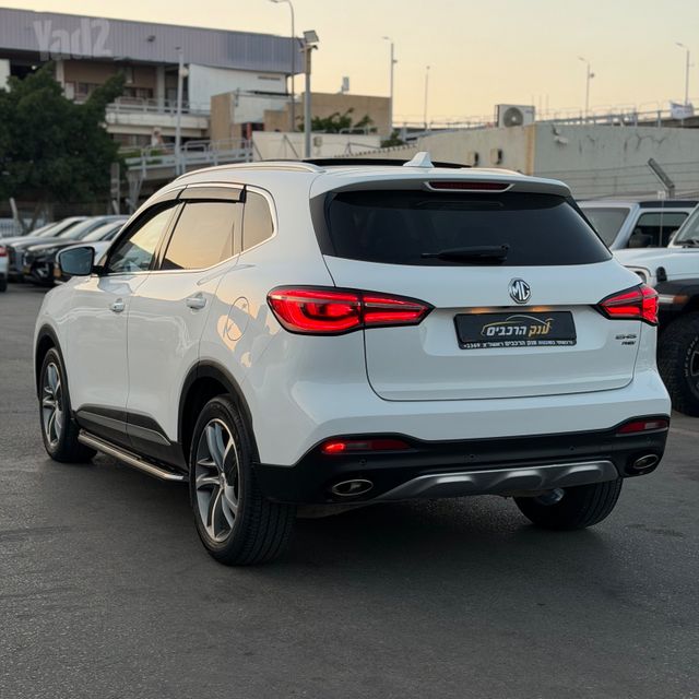 אם ג'י EHS PHEV