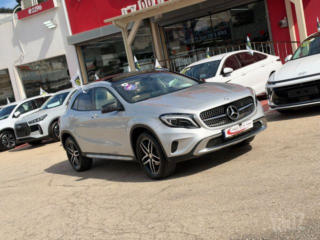 GLA Activity Edition GLA 200 אוט׳ 1.6 (156 כ״ס)