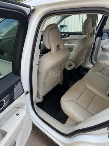 וולוו XC60