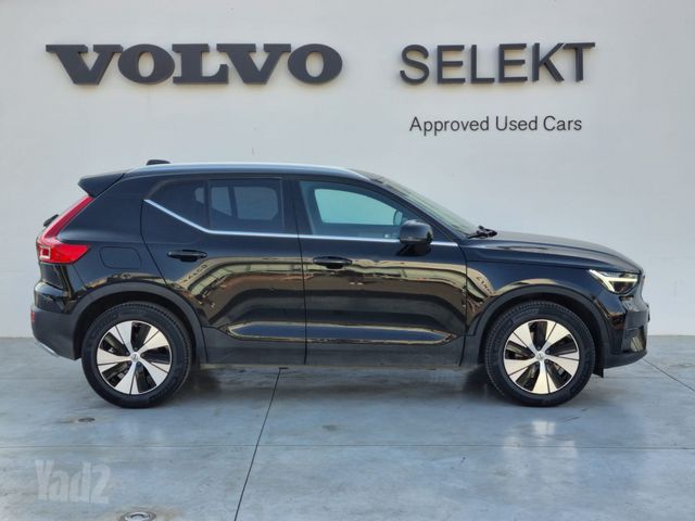 וולוו XC40