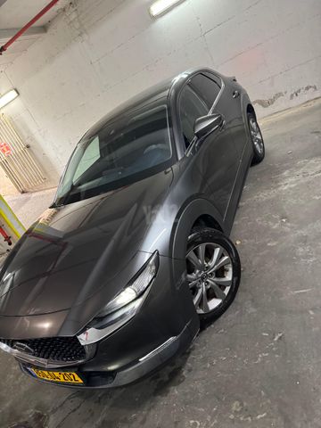 מאזדה CX-30