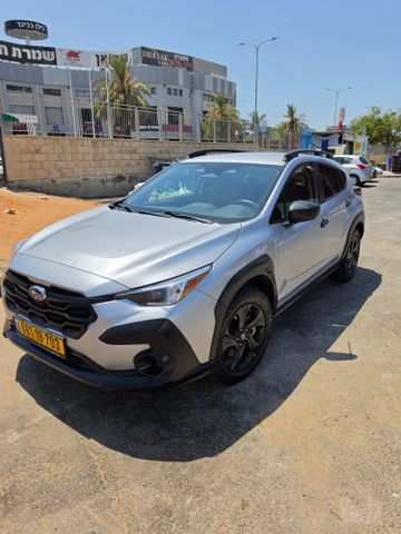 סובארו קרוסטרק