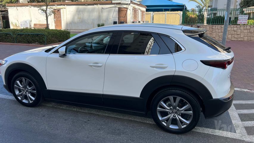 מאזדה CX-30