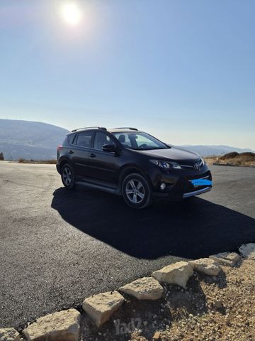 טויוטה RAV4
