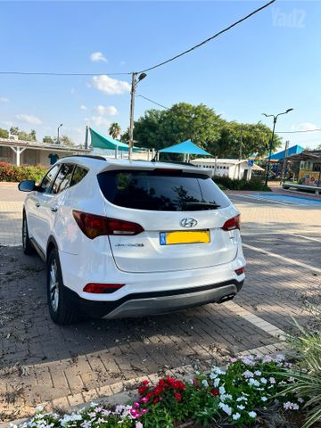 יונדאי סנטה פה