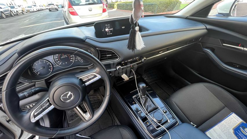 מאזדה CX-30