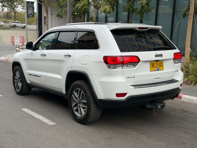 ג'יפ גרנד צ'ירוקי