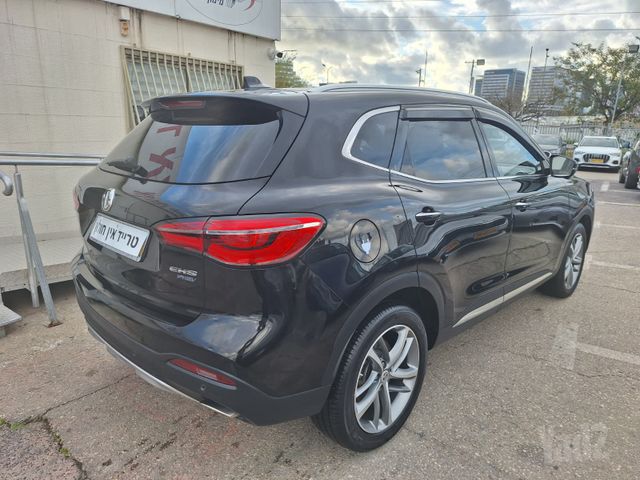 אם ג'י EHS PHEV