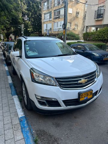 שברולט טראוורס