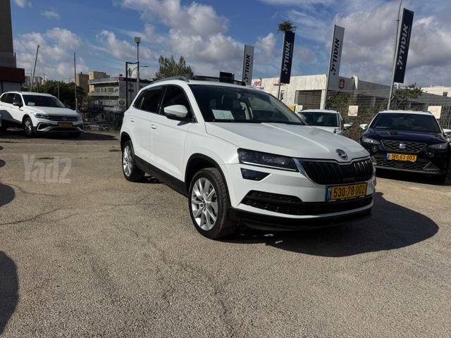 סקודה קארוק