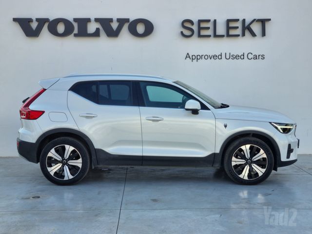 מודעת רכב וולוו XC40 2