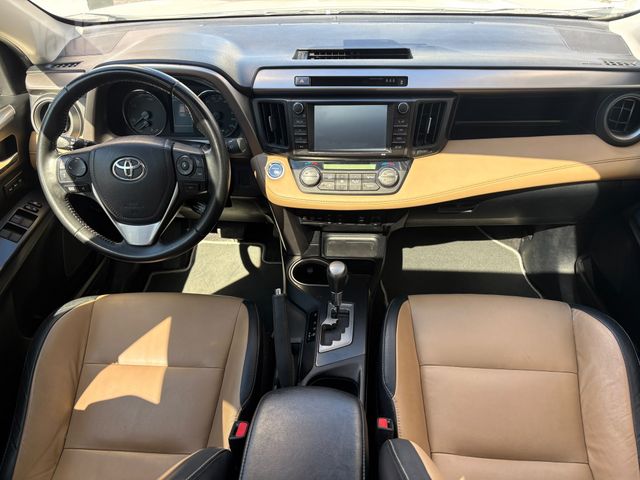 טויוטה RAV4