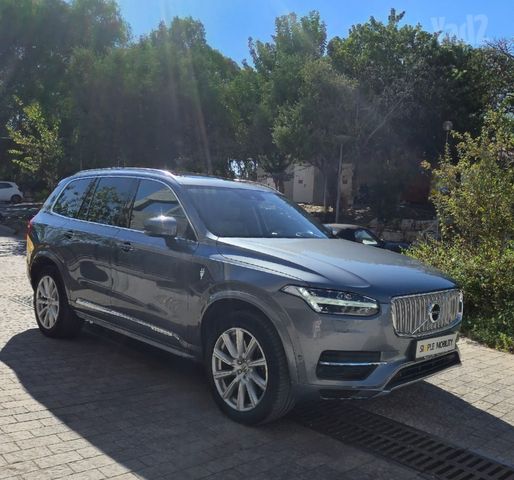 מודעת רכב וולוו XC90 1