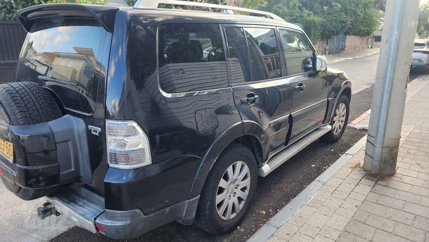 מיצובישי פג'רו