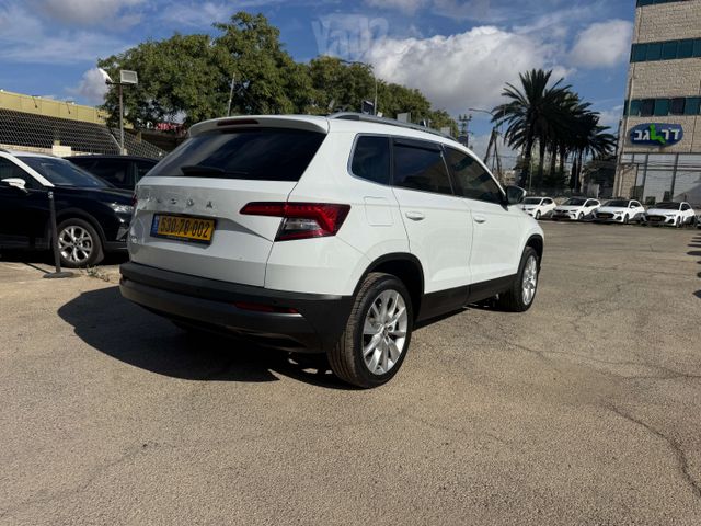 סקודה קארוק
