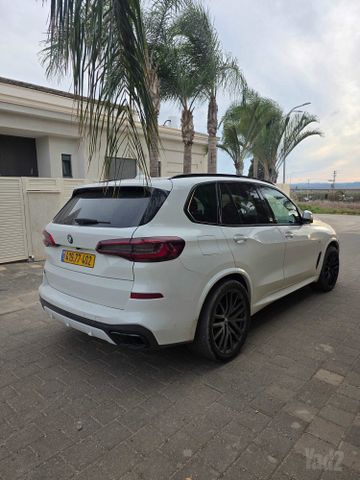 ב מ וו X5