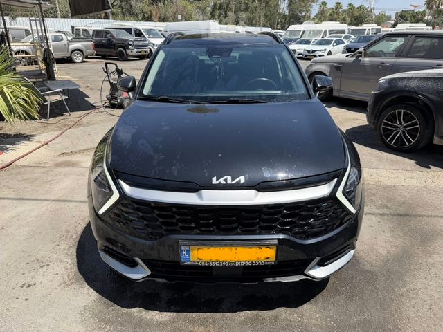 ספורטז' Premium אוט׳ 2.0 (156 כ״ס)