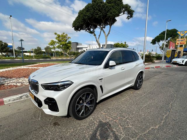 ב מ וו X5