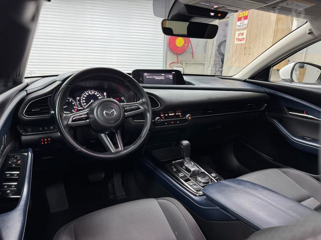 מאזדה CX-30