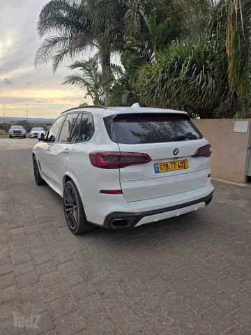 ב מ וו X5