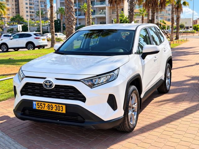 מודעת רכב טויוטה RAV4