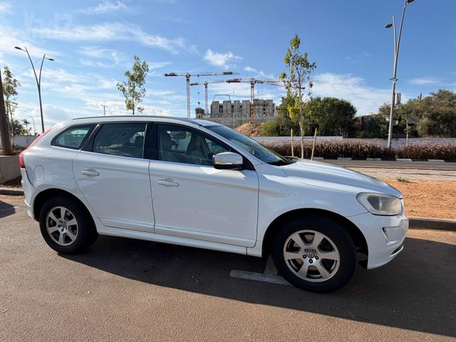 וולוו XC60