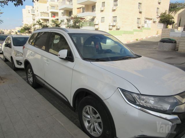 מודעת רכב מיצובישי אאוטלנדר
