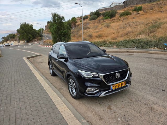 אם ג'י EHS PHEV