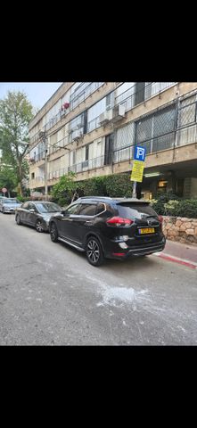 ניסאן אקס טרייל