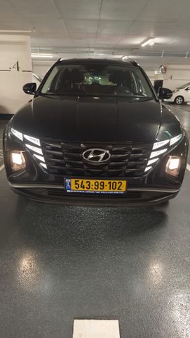 טוסון Premium אוט׳ 2.0 (156 כ״ס)