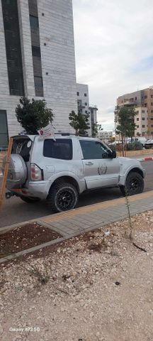 מיצובישי פג'רו