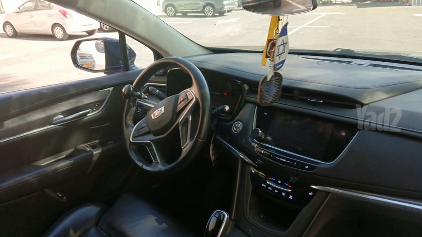 קאדילק XT5