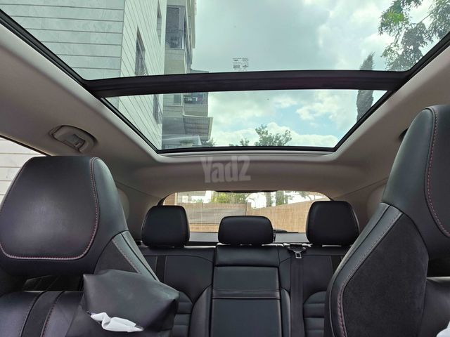 מודעת רכב אם ג'י EHS PHEV