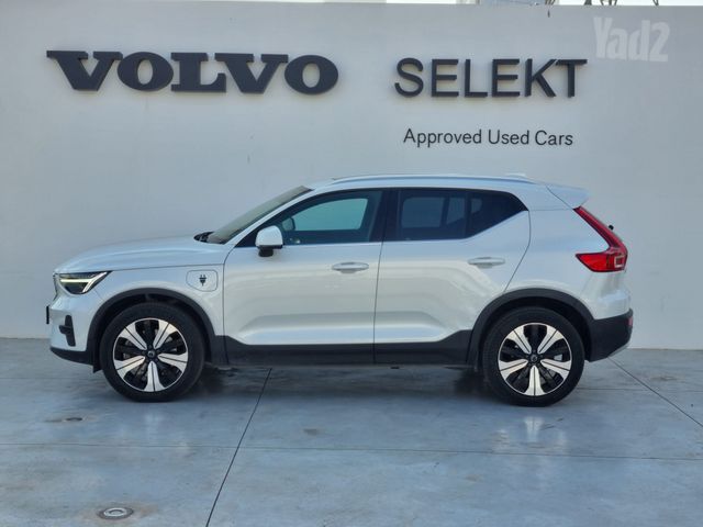 וולוו XC40