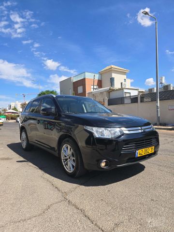 מודעת רכב מיצובישי אאוטלנדר